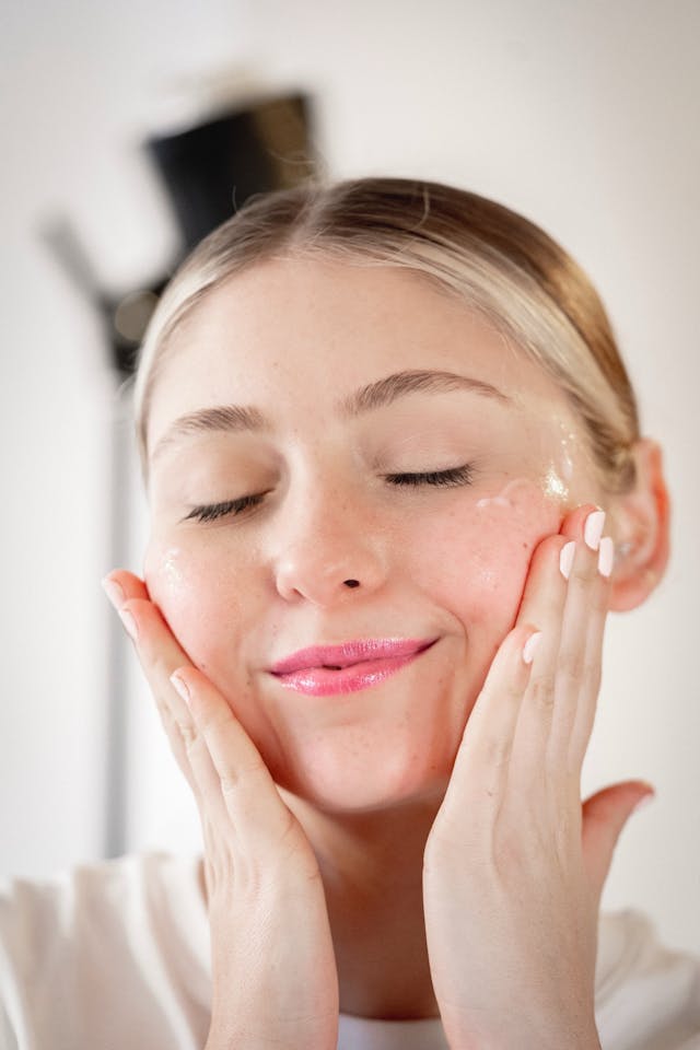 Cara Muka Glowing Cepat dengan Pola Hidup Sehat